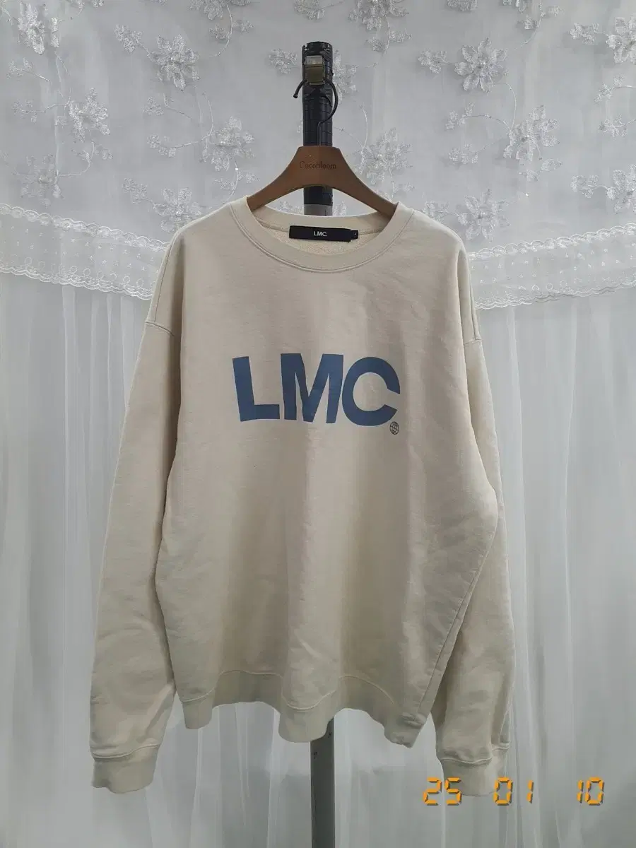 LMC 맨투맨 L  아이보리